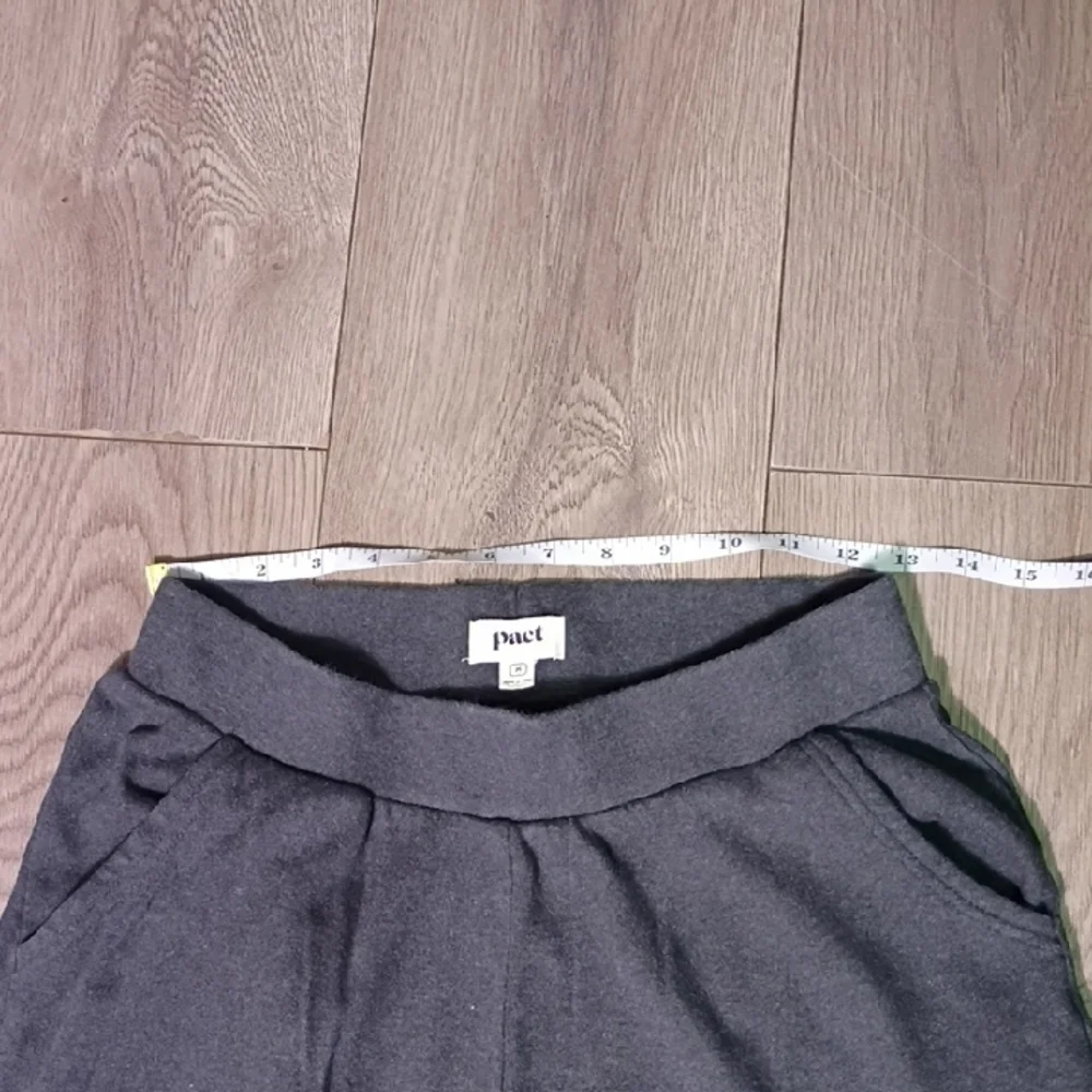 Pact Grey Ankle Pants 100% Organic Cotton‎